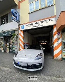 Garage Aeroporto Firenze foto 1