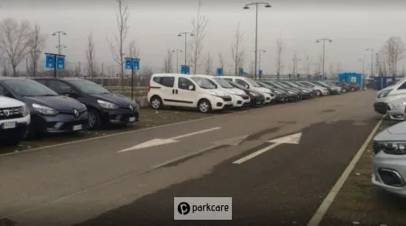 Parcheggio P2 Terminal Aeroporto Orio al Serio foto 4