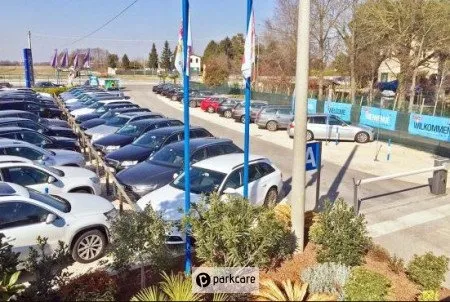 Parcheggio P2 Aeroporto Venezia foto 1
