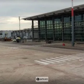 Parcheggio P1 Aeroporto Ancona foto 2