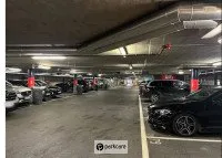 Parcheggio P20 Aeroporto Ginevra foto 2
